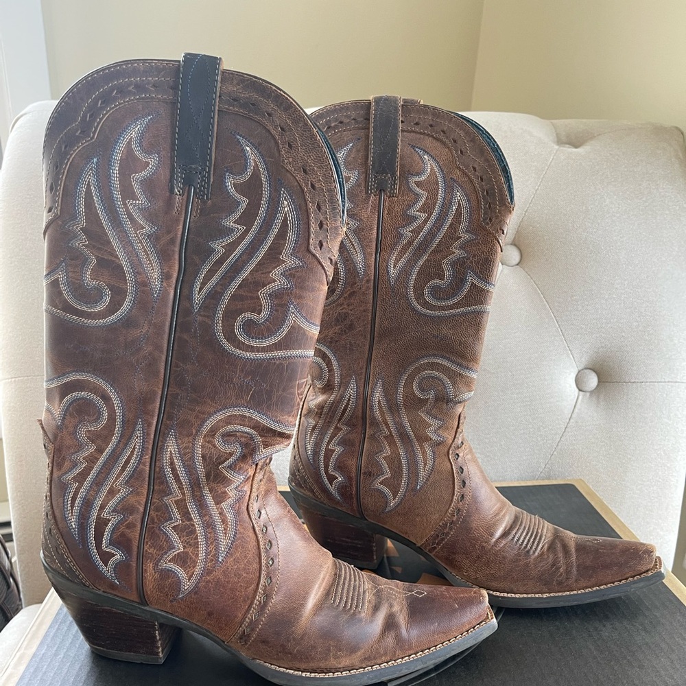 Ariat boots.  Like new. Cute and comfortable.
